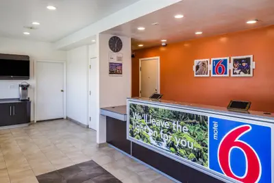 Photo 4 - Motel 6 Concord, CA