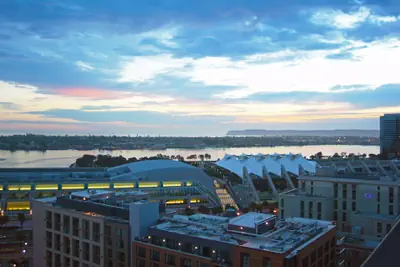 Photo 4 - Hotel Indigo San Diego-Gaslamp Quarter by IHG