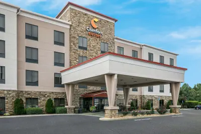 Photo 2 - Comfort Suites Commerce