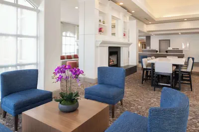 Photo 4 - Hilton Garden Inn Fontana