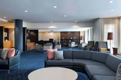 Photo 2 - Courtyard Marriott Aksarben Village