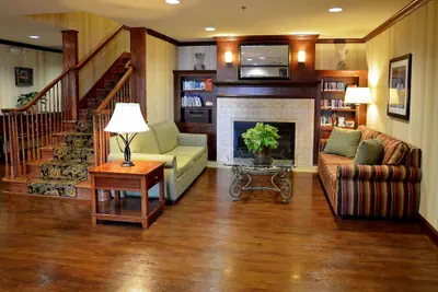 Photo 3 - Country Inn & Suites by Radisson, Knoxville at Cedar Bluff, TN