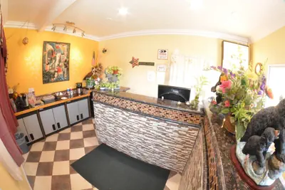 Photo 5 - Palace Inn Oxnard