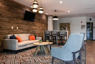Photo 2 - Candlewood Suites Champaign-Urbana University Area by IHG