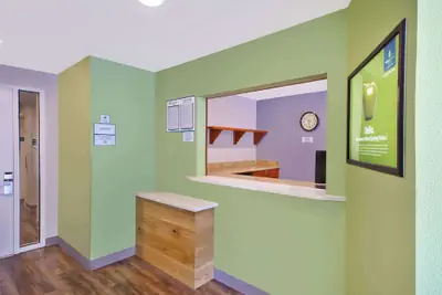 Photo 4 - WoodSpring Suites St Louis St Charles