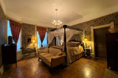 Photo 4 - The Queen Anne Inn