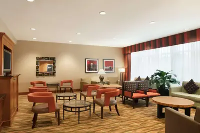 Photo 3 - Hampton Inn New York - LaGuardia Airport