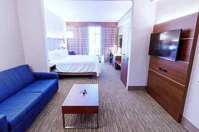 Photo 5 - Holiday Inn Express Hotel & Suites Crestview by IHG