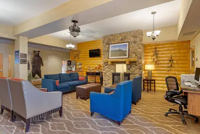 Photo 4 - Comfort Suites Anchorage International Airport