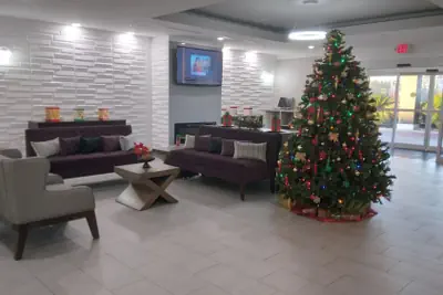 Photo 5 - La Quinta Inn & Suites by Wyndham Houston - Magnolia