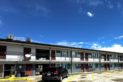 Photo 2 - Briarwood Motel Near Valdosta University I 75