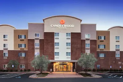 Photo 2 - Candlewood Suites Louisville North by IHG