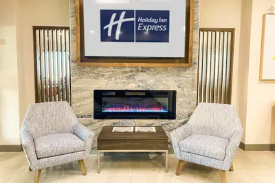Photo 3 - Holiday Inn Express & Suites Frazier Park by IHG