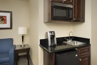 Photo 3 - Holiday Inn Express Hotel & Suites Uvalde by IHG