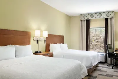 Photo 4 - Hampton Inn & Suites Birmingham East Irondale