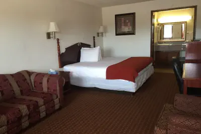 Photo 4 - Interstate Motel Guthrie