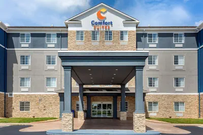 Photo 2 - Comfort Suites Clarksville near Governors Square Mall