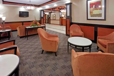 Photo 5 - Comfort Inn & Suites Dallas Medical - Market Center