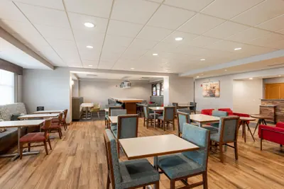Photo 3 - Hampton Inn La Junta