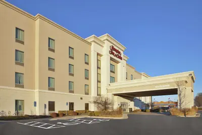 Photo 2 - Hampton Inn & Suites Wichita Northeast