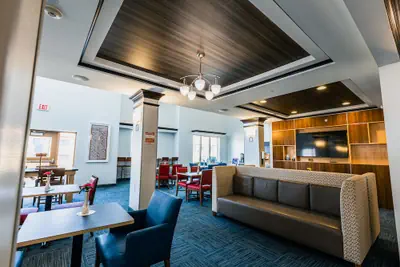 Photo 5 - Holiday Inn Express Hotel & Suites Hamburg by IHG