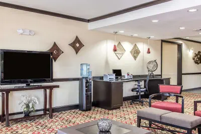 Photo 4 - Comfort Suites Lawton Near Fort Sill