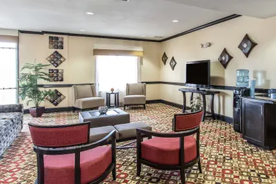 Photo 3 - Comfort Suites Lawton Near Fort Sill