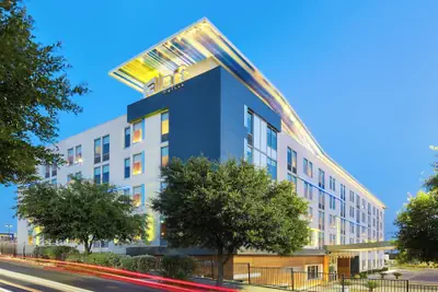Photo 2 - Aloft by Marriott San Antonio Airport