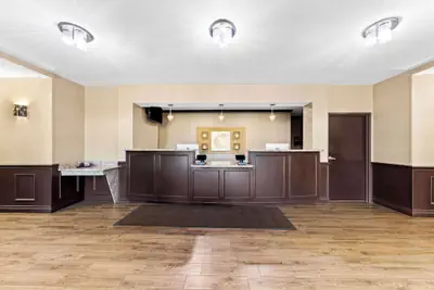 Photo 4 - Comfort Inn & Suites Near Lake Lewisville
