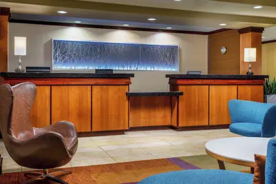 Photo 4 - Fairfield Inn & Suites by Marriott Peoria East