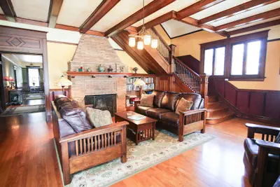 Photo 4 - Iron Horse Inn