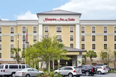 Photo 2 - Hampton Inn & Suites North Charleston-University Blvd