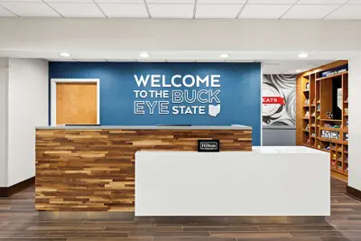 Photo 3 - Hampton Inn & Suites Canton