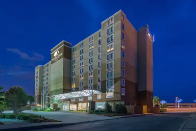 Photo 2 - DoubleTree by Hilton Hotel Biloxi