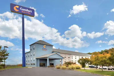 Photo 2 - Comfort Suites Bloomsburg