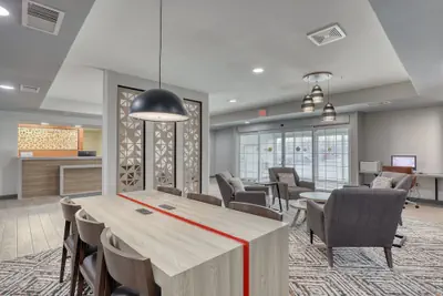 Photo 3 - Candlewood Suites Milwaukee Airport by IHG