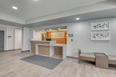 Photo 5 - Candlewood Suites Milwaukee Airport by IHG