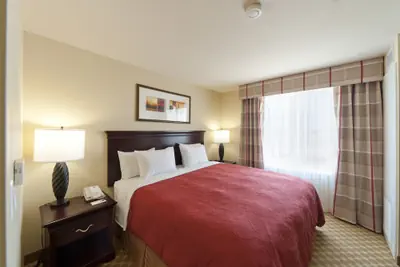 Photo 5 - Holiday Inn Hotel & Suites Barstow by IHG