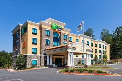 Photo 2 - Holiday Inn Express & Suites Clemson by IHG