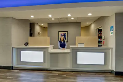 Photo 3 - Holiday Inn Express Hotel and Suites Nashville-Opryland by IHG