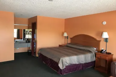Photo 4 - American Inn Cleburne