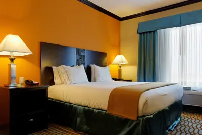 Photo 4 - Holiday Inn Express Hotel & Suites Corpus Christi-Portland by IHG