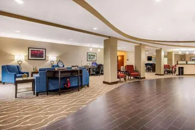 Photo 5 - Comfort Suites Manchester near Arnold AFB