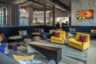 Photo 4 - Aloft by Marriott Green Bay
