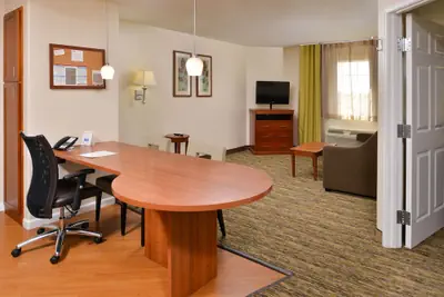 Photo 4 - Candlewood Suites ABILENE by IHG