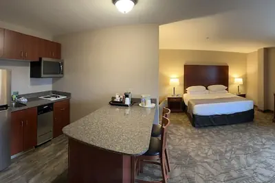 Photo 4 - Medallion Inn & Suites