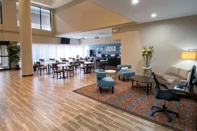Photo 2 - Sleep Inn And Suites Pearland - Houston South