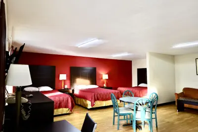 Photo 4 - Rodeway Inn Pauls Valley
