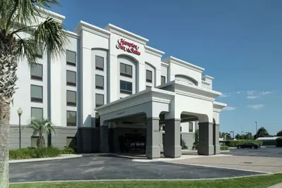 Photo 2 - Hampton Inn & Suites Panama City Beach-Pier Park Area