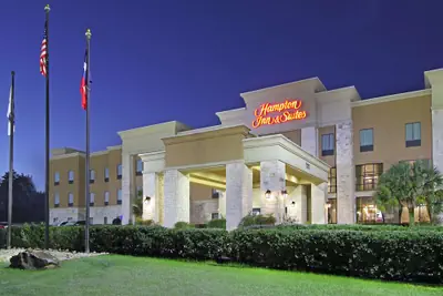 Photo 2 - Hampton Inn & Suites Buffalo